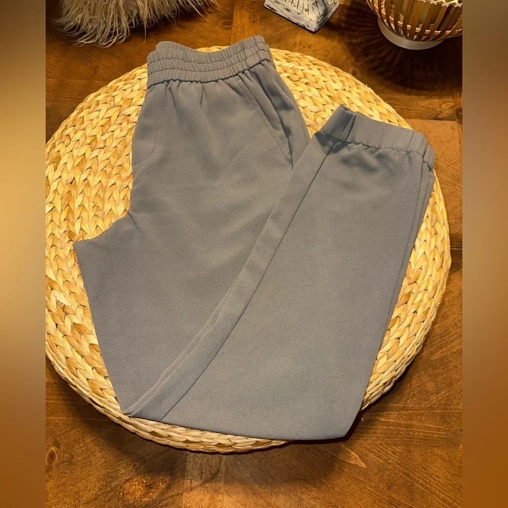 UEC Banana Republic Women's Soft Jogger Pants Gray Sz 0 Short dress/athelisure